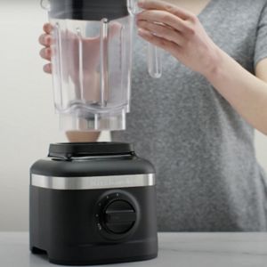 How to clean on sale a blender